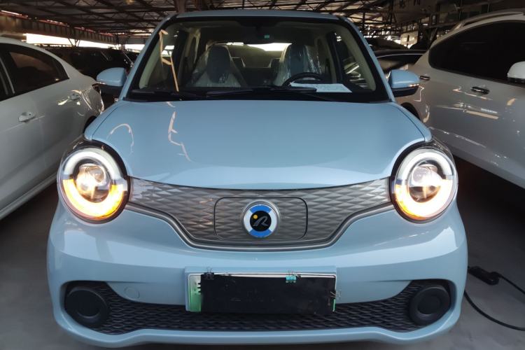 Used Brilliance Xinri i03 2021 318 km 31.45 kWh Front