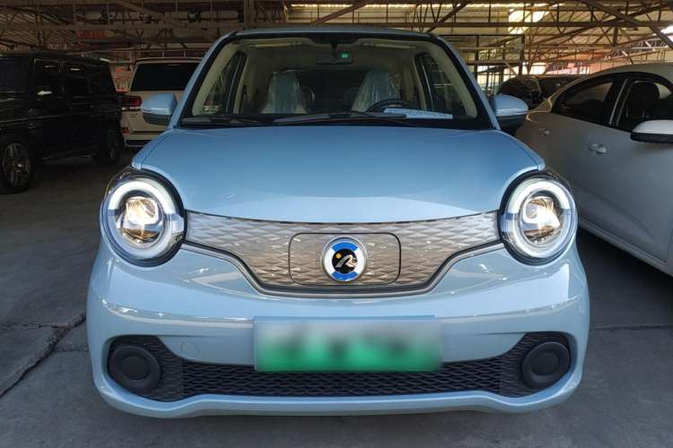 Used Brilliance Xinri i03 2021 318 km 31.45 kWh Front