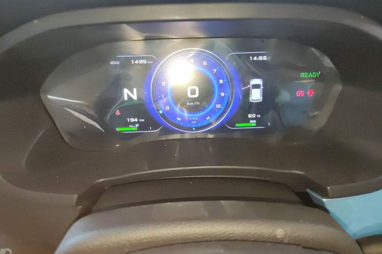 Used Brilliance Xinri i03 2021 318 km 31.45 kWh Instrument Cluster