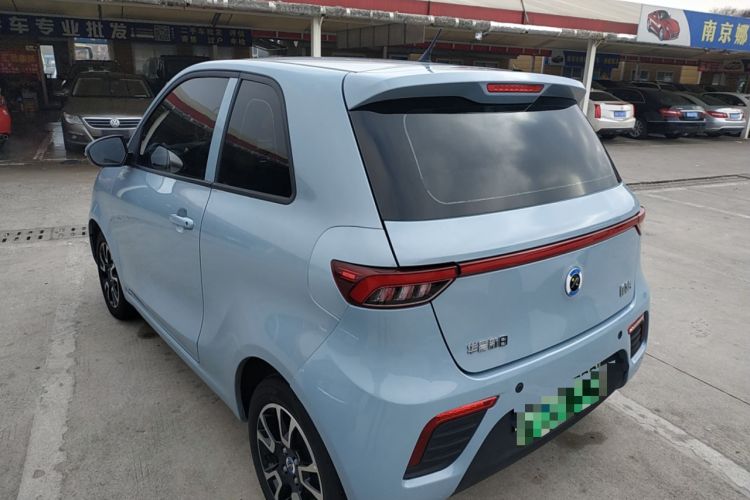 Used Brilliance Xinri i03 2021 318 km 31.45 kWh Rear Left 45 Deg