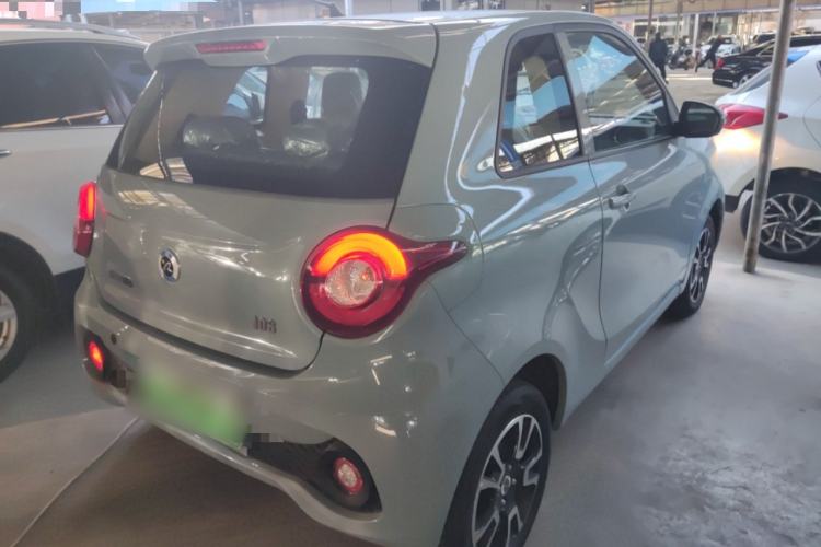 Used Brilliance Xinri i03 2021 318 km 31.45 kWh Rear Right 45 Deg