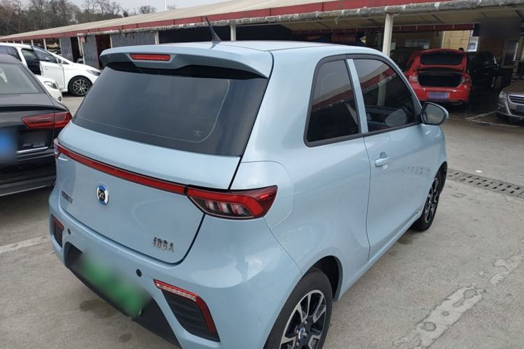 Used Brilliance Xinri i03 2021 318 km 31.45 kWh Rear Right 45 Deg
