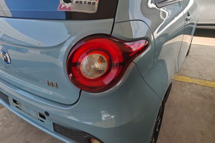 Used Brilliance Xinri i03 2021 318 km 31.45 kWh Right Rear Taillight