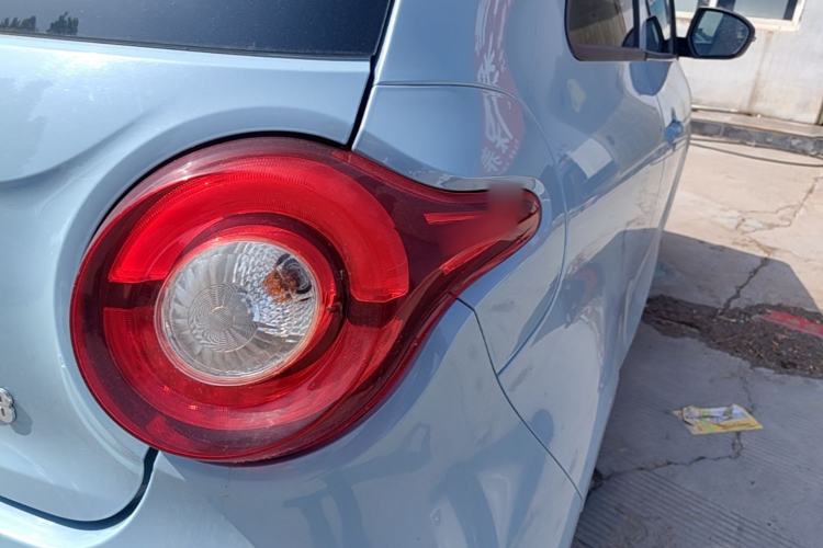 Used Brilliance Xinri i03 2021 410 km 38.54 kWh Right Rear Taillight