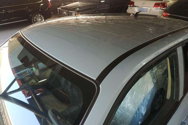 Used Brilliance Xinri i03 2021 318 km 31.45 kWh Roof