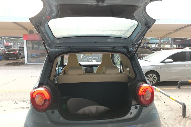 Used Brilliance Xinri i03 2021 410 km 38.54 kWh Trunk