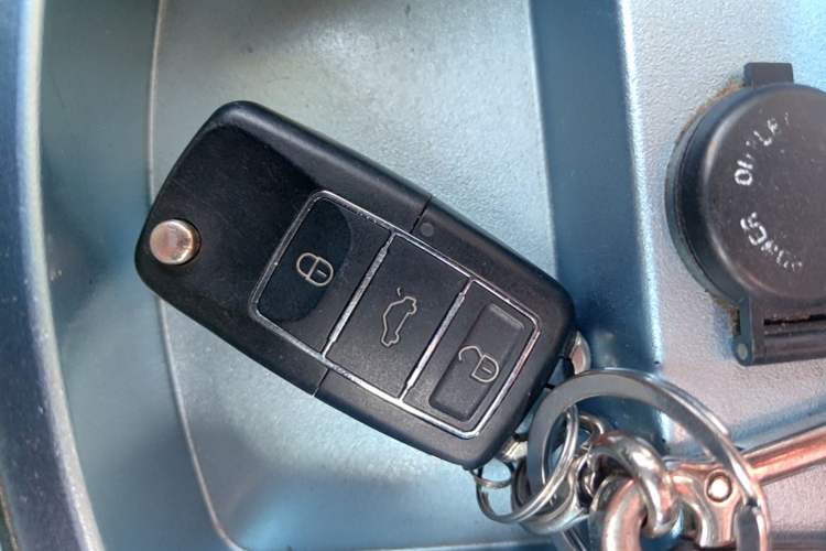 Used Brilliance Xinri i03 2021 410 km 38.54 kWh Vehicle Key