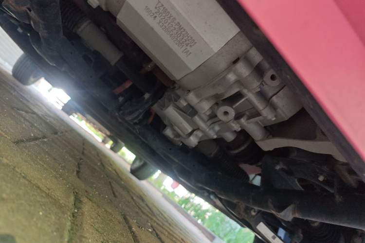 Used Brilliance Xinri i03 2021 410 km 38.54 kWh Chassis Front