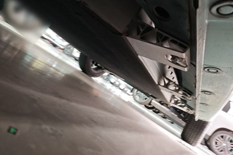 Used Brilliance Xinri i03 2021 318 km 31.45 kWh Chassis Rear Right