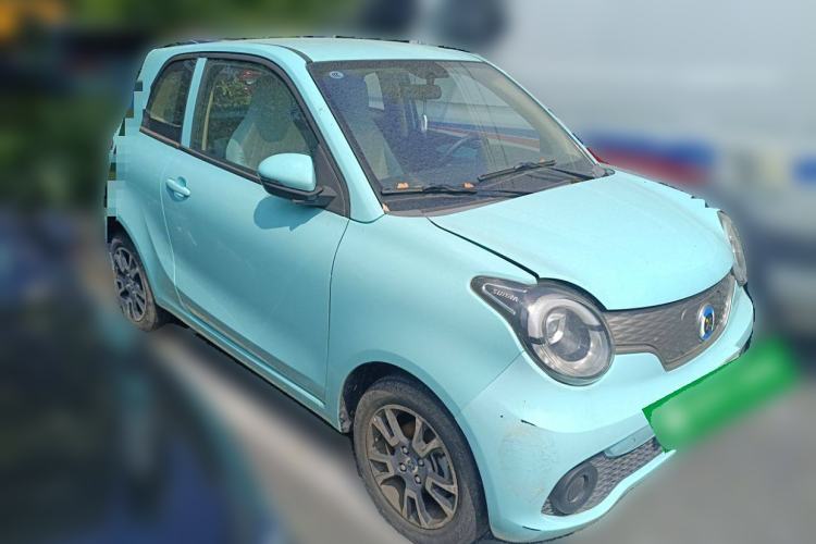 Used Brilliance Xinri i03 2021 318 km 31.45 kWh Exterior 2