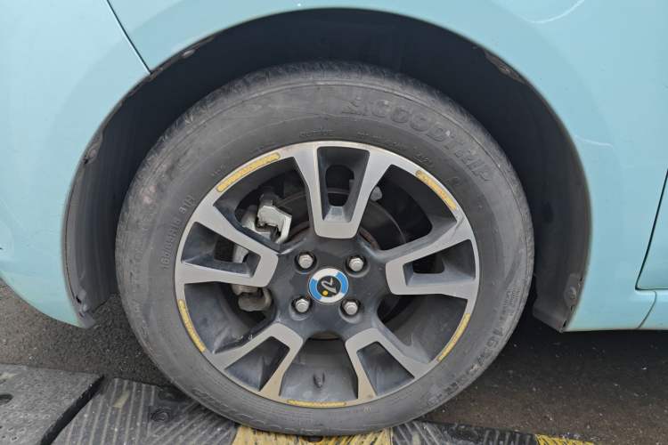 Used Brilliance Xinri i03 2021 410 km 38.54 kWh Exterior 7