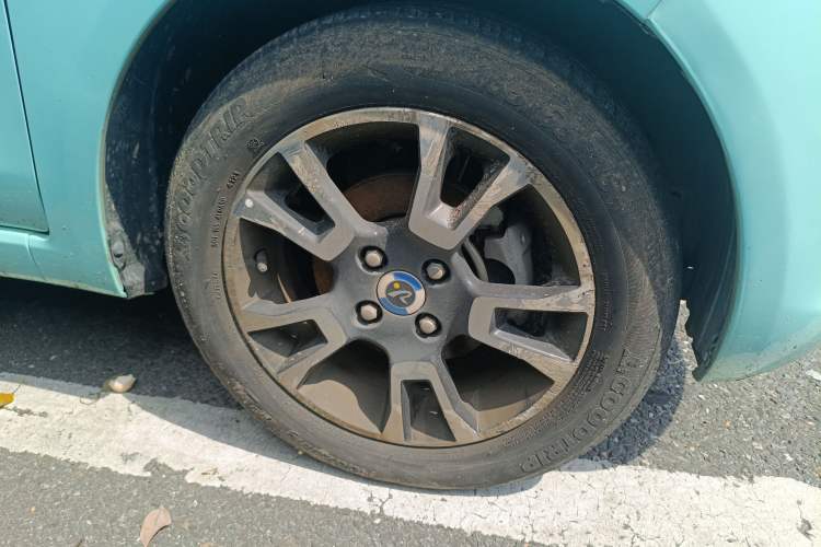 Used Brilliance Xinri i03 2021 318 km 31.45 kWh Exterior 7