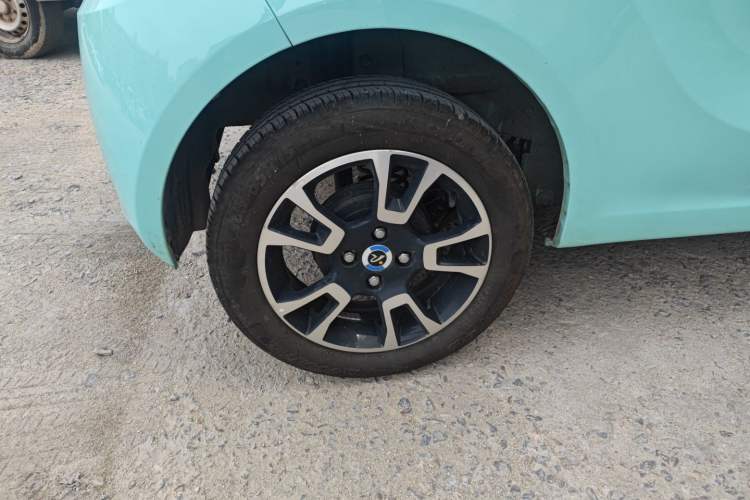 Used Brilliance Xinri i03 2021 318 km 31.45 kWh Exterior 8