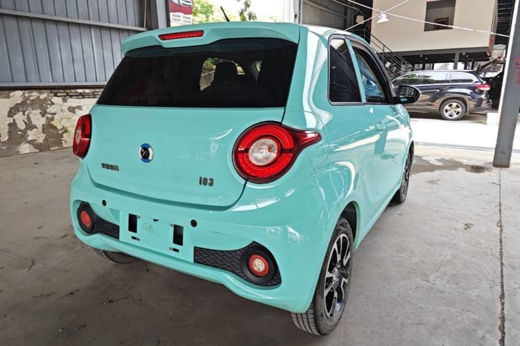 Used Brilliance Xinri i03 2021 318 km 31.45 kWh Rear Right 45 Deg