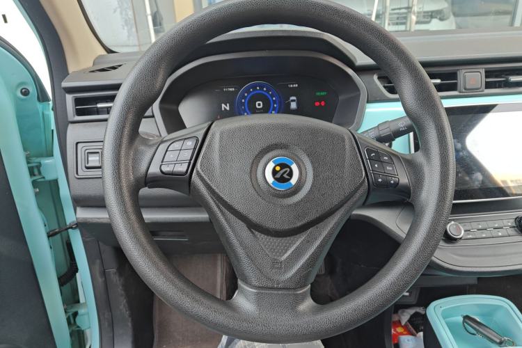 Used Brilliance Xinri i03 2021 410 km 38.54 kWh Steering Wheel