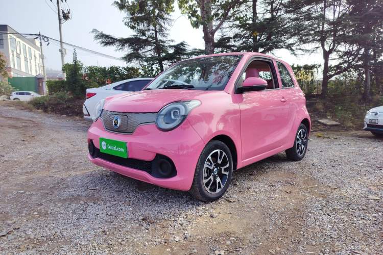 Used Brilliance Xinri i03 2021 318 km 31.45 kWh Exterior 1