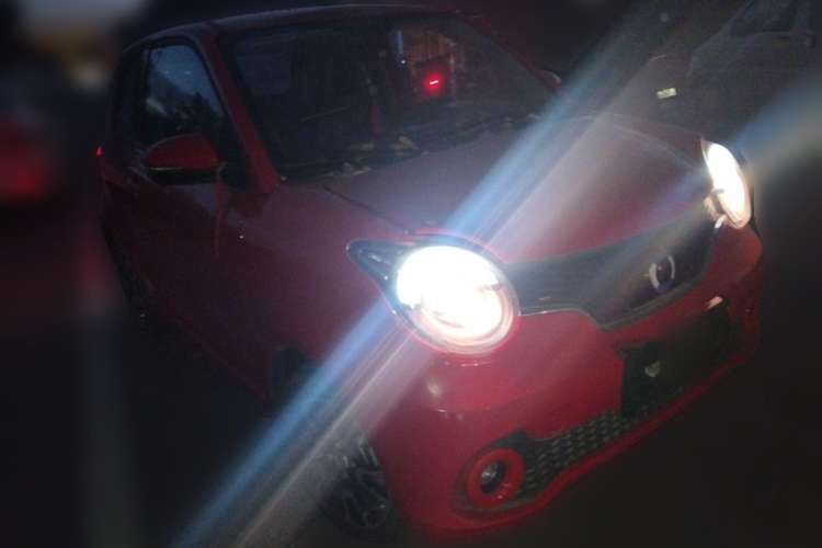 Used Brilliance Xinri i03 2021 410 km 38.54 kWh Front Right 45 Deg