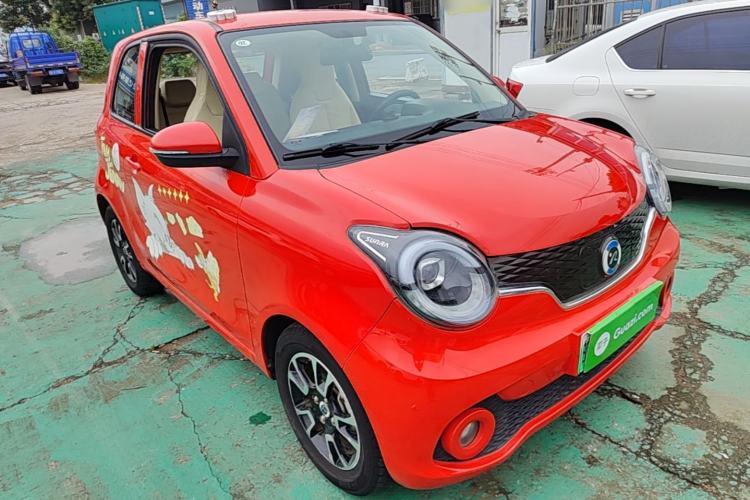 Used Brilliance Xinri i03 2021 410 km 38.54 kWh Front Right 45 Deg