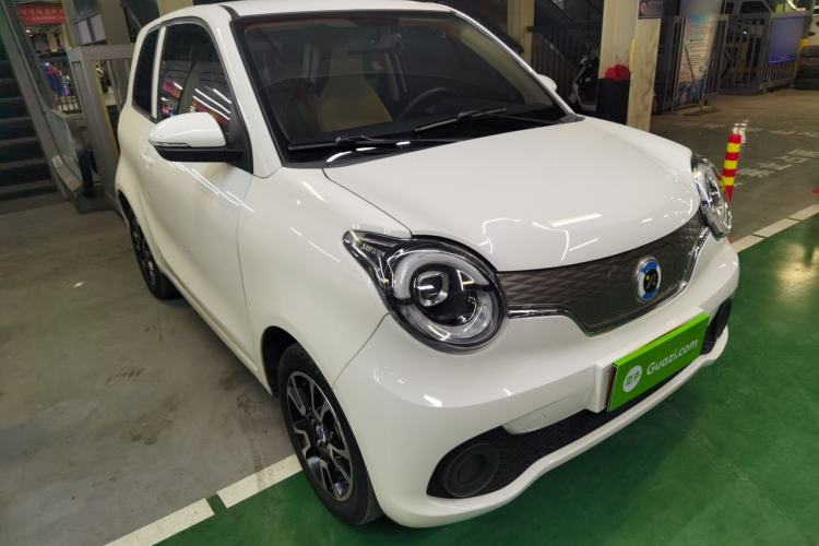 Used Brilliance Xinri i03 2021 318 km 31.45 kWh Exterior 2