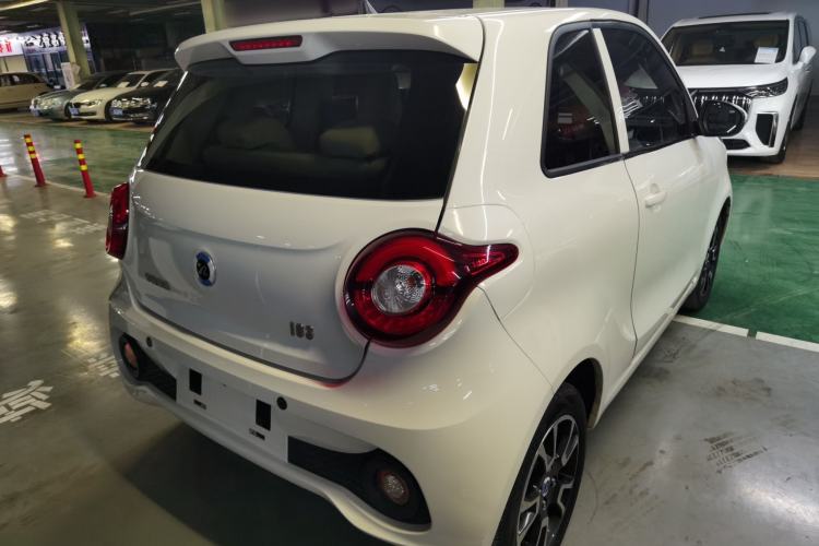Used Brilliance Xinri i03 2021 318 km 31.45 kWh Exterior 5