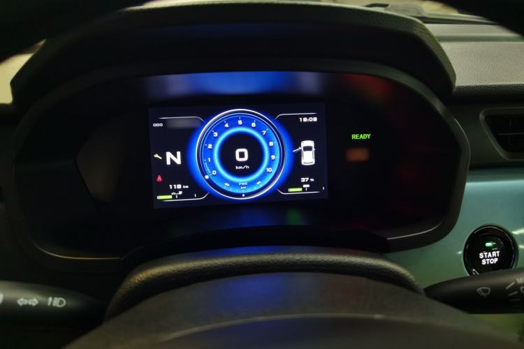 Used Brilliance Xinri i03 2021 318 km 31.45 kWh Instrument Cluster