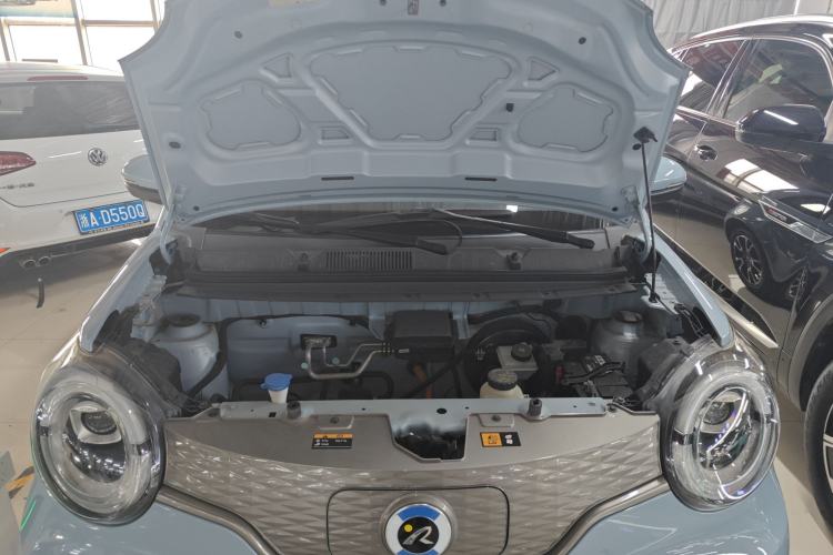 Used Brilliance Xinri i03 2022 Youth Edition 31.45 kWh Engine Bay