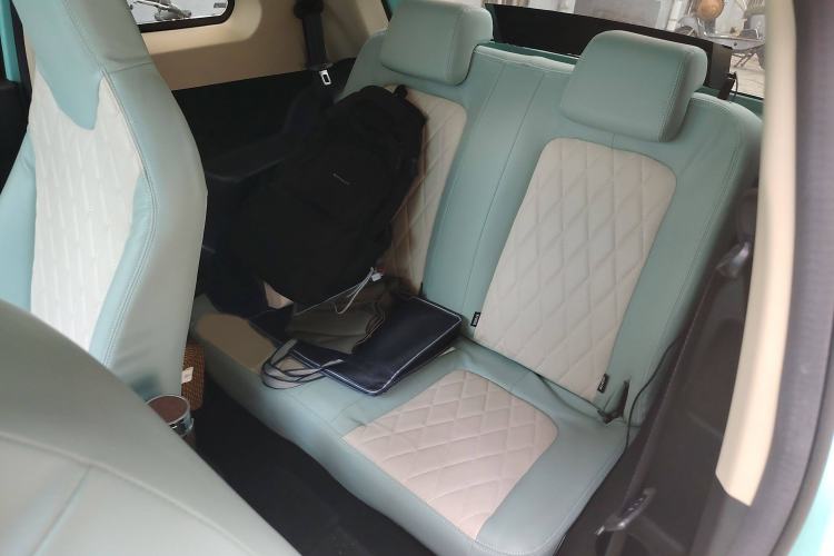 Used Brilliance Xinri i03 2022 Youth Edition 31.45 kWh Interior 4