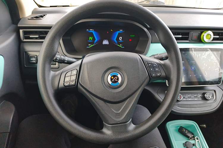 Used Brilliance Xinri i03 2022 Youth Edition 31.45 kWh Steering Wheel