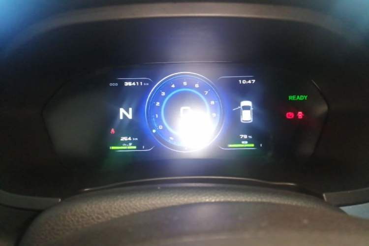 Used Brilliance Xinri i03A 2021 318 km 31.45 kWh Instrument Cluster