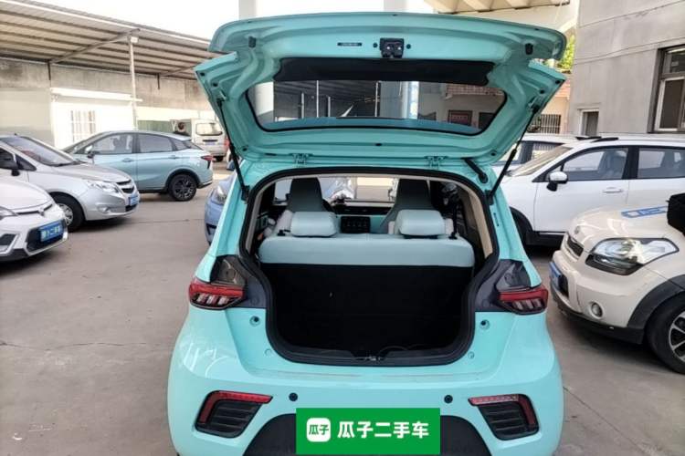 Used Brilliance Xinri i03A 2021 318 km 31.45 kWh Trunk