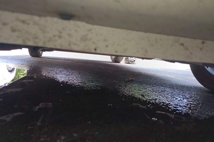 Used Brilliance Xinri i03A 2021 318 km 31.45 kWh Chassis Front