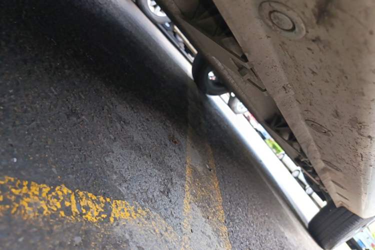 Used Brilliance Xinri i03A 2021 318 km 31.45 kWh Chassis Front Left