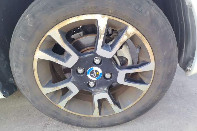 Used Brilliance Xinri i03A 2021 318 km 31.45 kWh Exterior 7