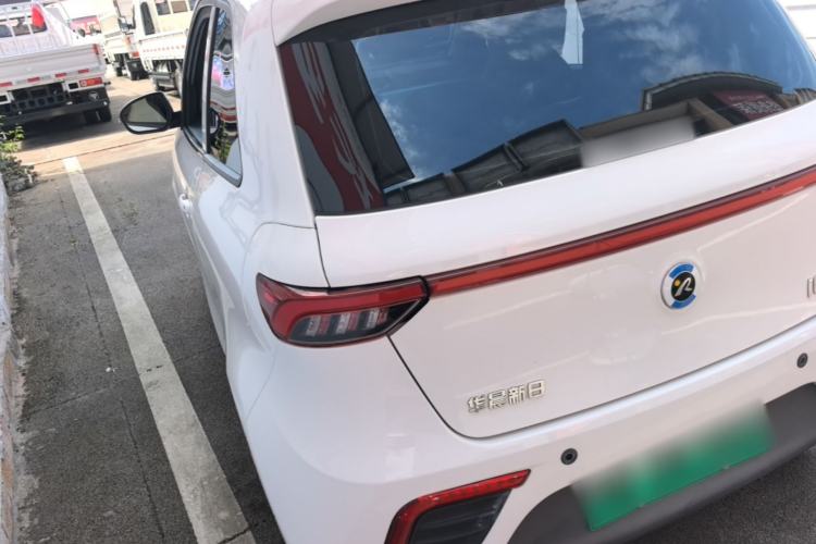 Used Brilliance Xinri i03A 2021 318 km 31.45 kWh Rear Left 45 Deg