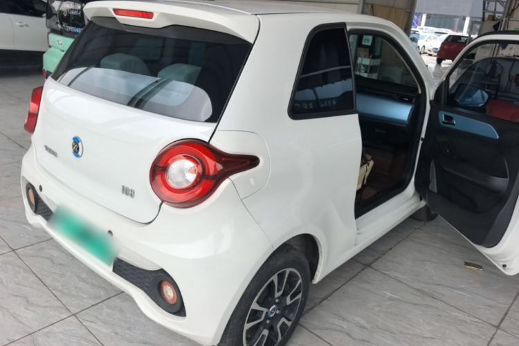 Used Brilliance Xinri i03A 2021 318 km 31.45 kWh Rear Right 45 Deg