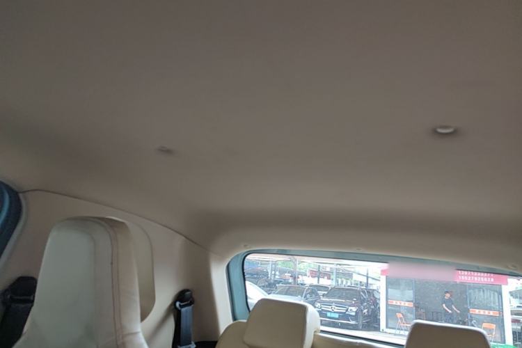 Used Brilliance Xinri i03A 2022 Rental Custom Edition Headliner