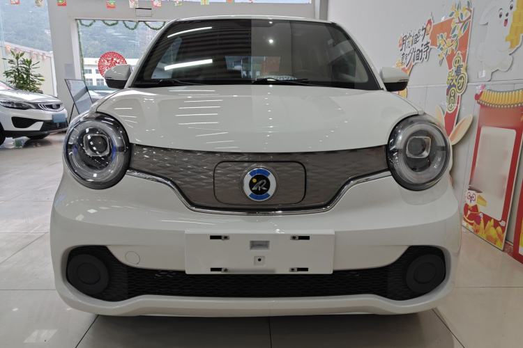 Used Brilliance Xinri i03A 2022 Online Ride-Hailing Custom Edition Front