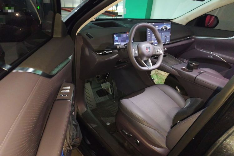 Used Buick Zijing E7 2026 Model, 1600 Ultra-Full-Option Turbo Version Driver Seat