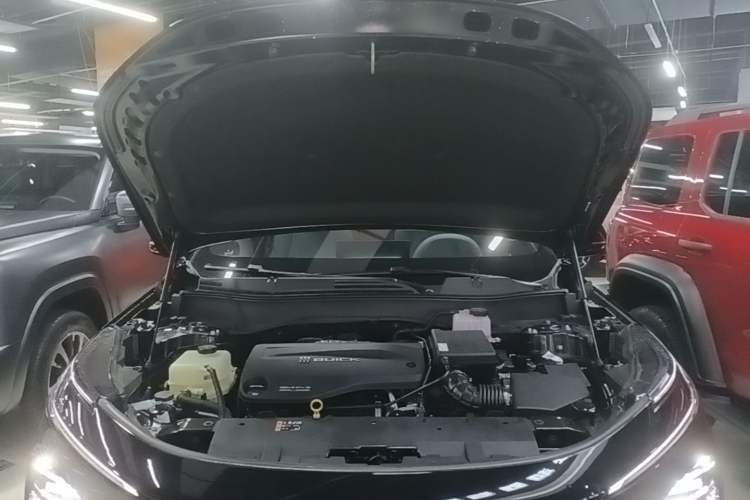 Used Buick Zijing E7 2026 Model, 1600 Ultra-Full-Option Turbo Version Engine Bay