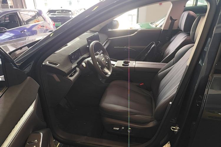 Used Buick Zijing E7 2026 Model, 1600 Ultra-Full-Option Turbo Version Driver Seat