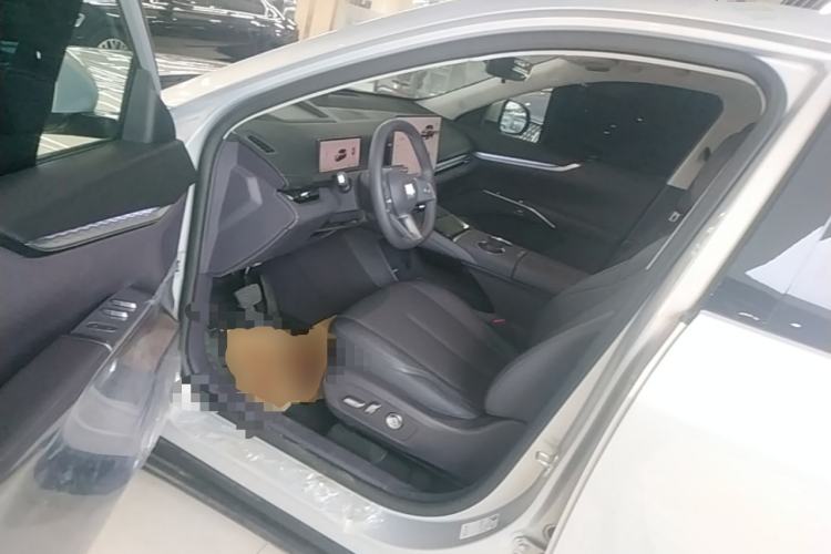 Used Buick Zijing E7 2026 Model, 1600 Full-Option Version Driver Seat
