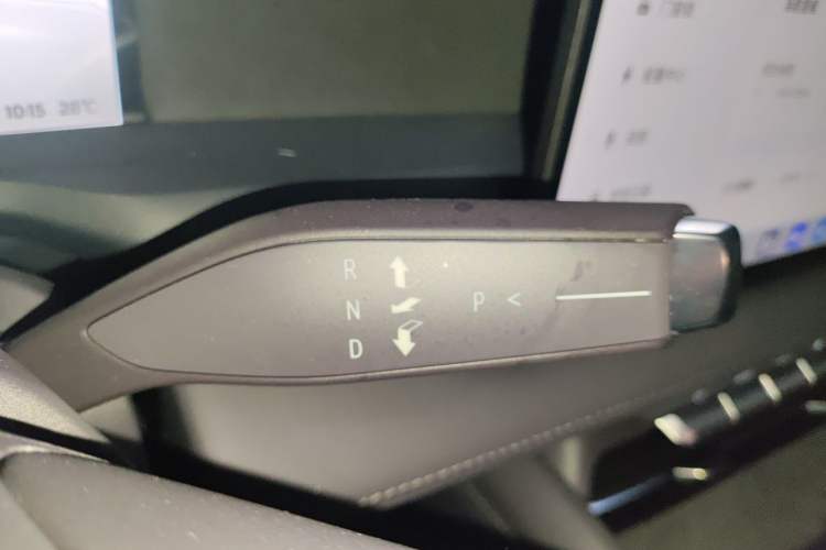 Used Buick Zijing E7 2026 Model, 1600 Ultra-Full-Option Turbo Version Gear Lever