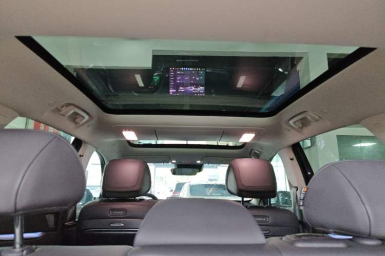 Used Buick Zijing E7 2026 Model, 1600 Ultra-Full-Option Turbo Version Headliner