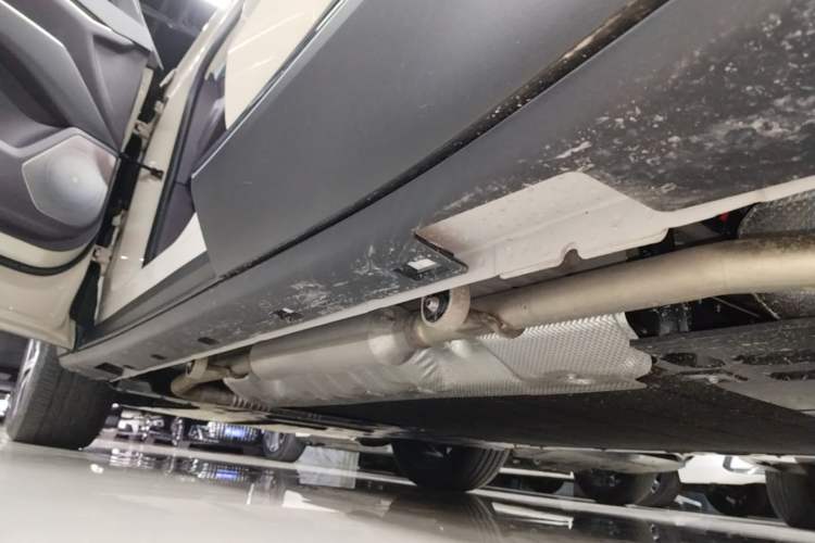 Used Buick Zijing E7 2026 Model, 1600 Ultra-Full-Option Version Left Side Sill