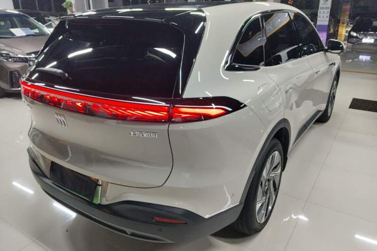 Used Buick Zijing E7 2026 Model, 1600 Ultra-Full-Option Version Rear Right 45 Deg