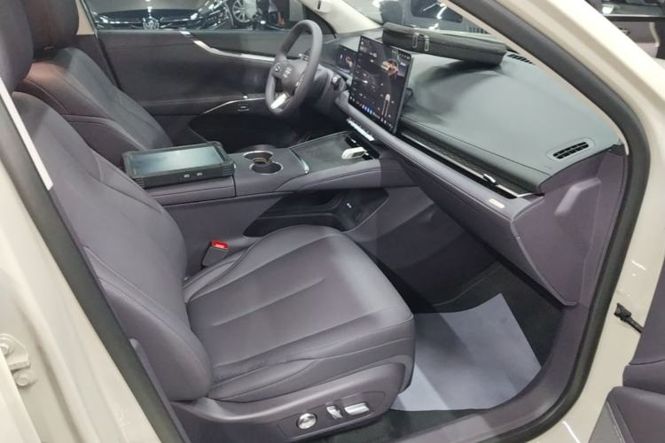 Used Buick Zijing E7 2026 Model, 1600 Ultra-Full-Option Version Right Front Seat