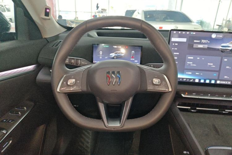 Used Buick Zijing E7 2026 Model, 1600 Ultra-Full-Option Turbo Version Steering Wheel