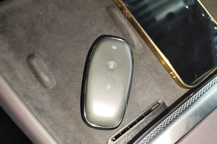 Used Buick Zijing E7 2026 Model, 1600 Ultra-Full-Option Turbo Version Vehicle Key