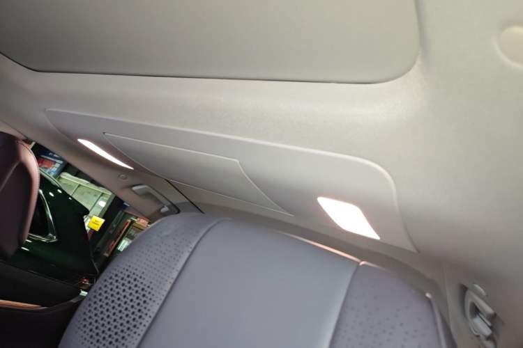 Used Buick Zijing E7 2026 Model, 1600 Ultra-Full-Option Turbo Version Headliner