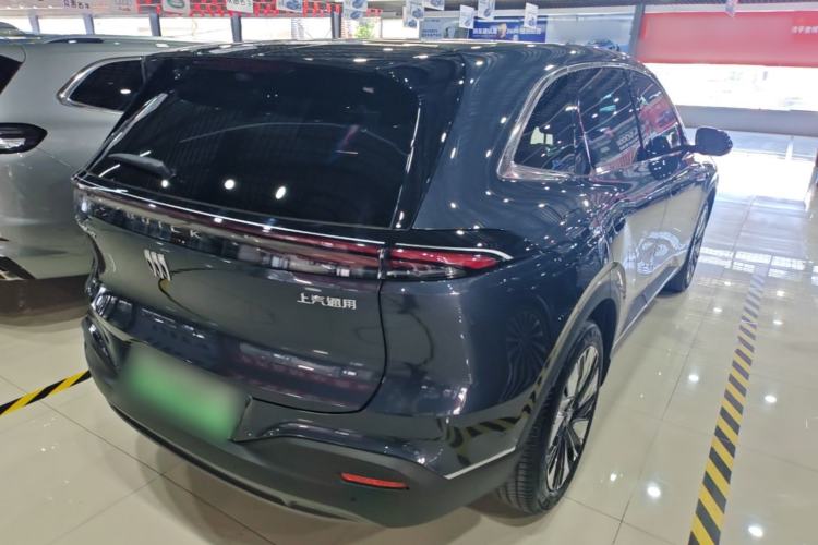 Used Buick Zijing E7 2026 Model, 1600 Ultra-Full-Option Turbo Version Rear Right 45 Deg